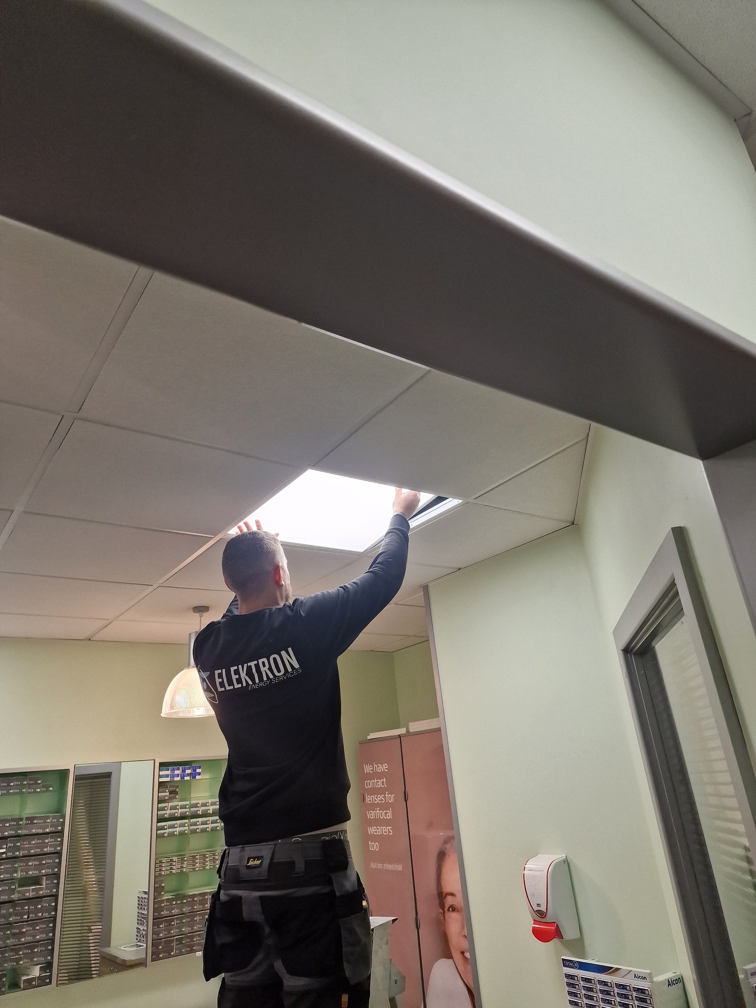 Commercial lighting fitout